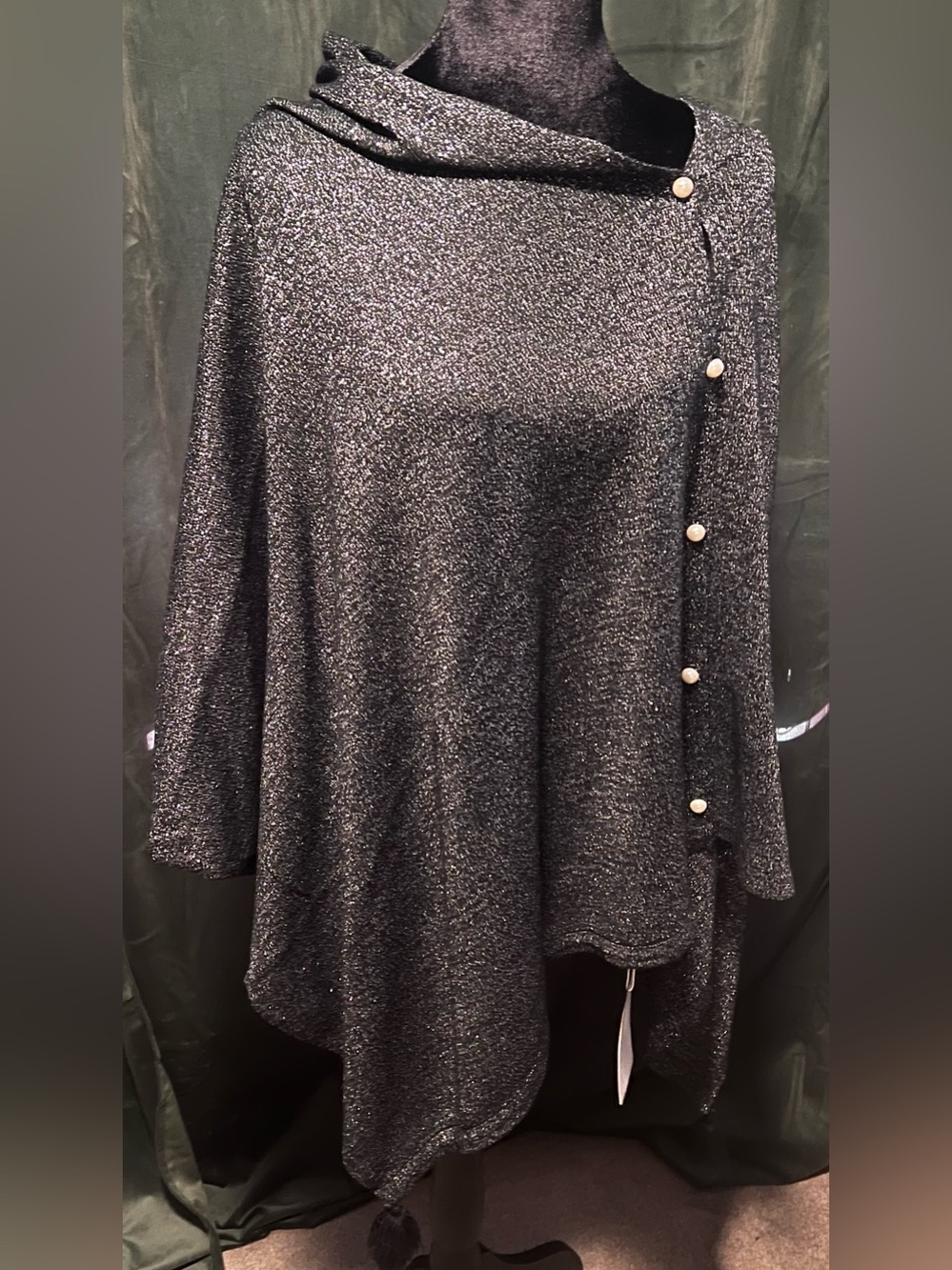 Marleylilly Black Women's Tassel Poncho - Pearl Buttons OS